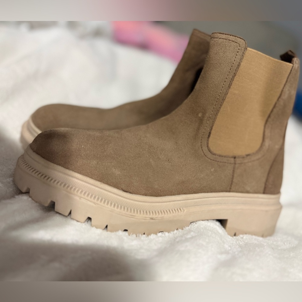 Tan Suede Chelsea Lug-Sole Boots